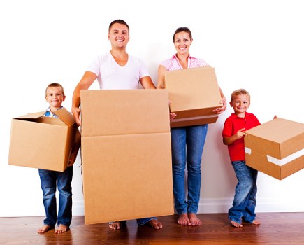 Flexible storage space for moving and decluttering in Hounslow