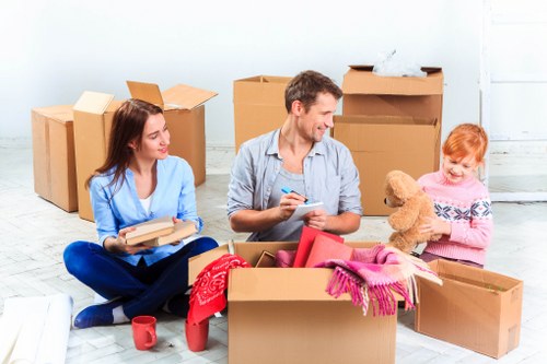 Hounslow movers helping with a home relocation
